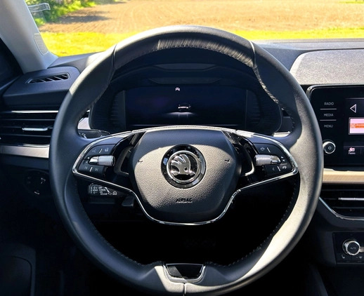 Skoda Scala cena 106850 przebieg: 20768, rok produkcji 2023 z Tolkmicko małe 172